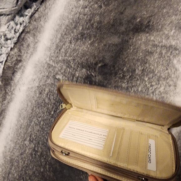 Gold wallet - Picture 5 of 7